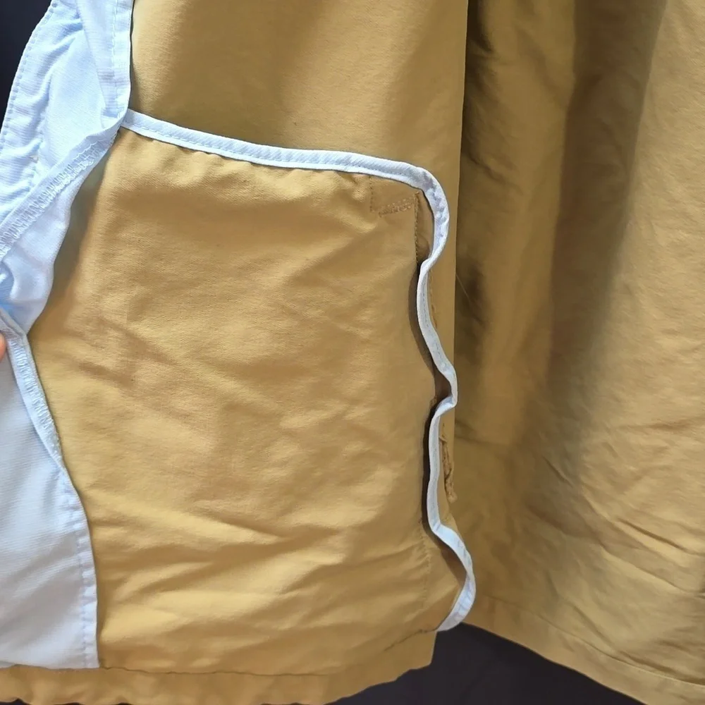 NIKE | Men's Standard Fit Breathable | Bomber Style Jacket | Size Medium​